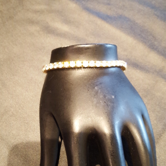 Tennis Bracelet, EUC - Picture 1 of 7